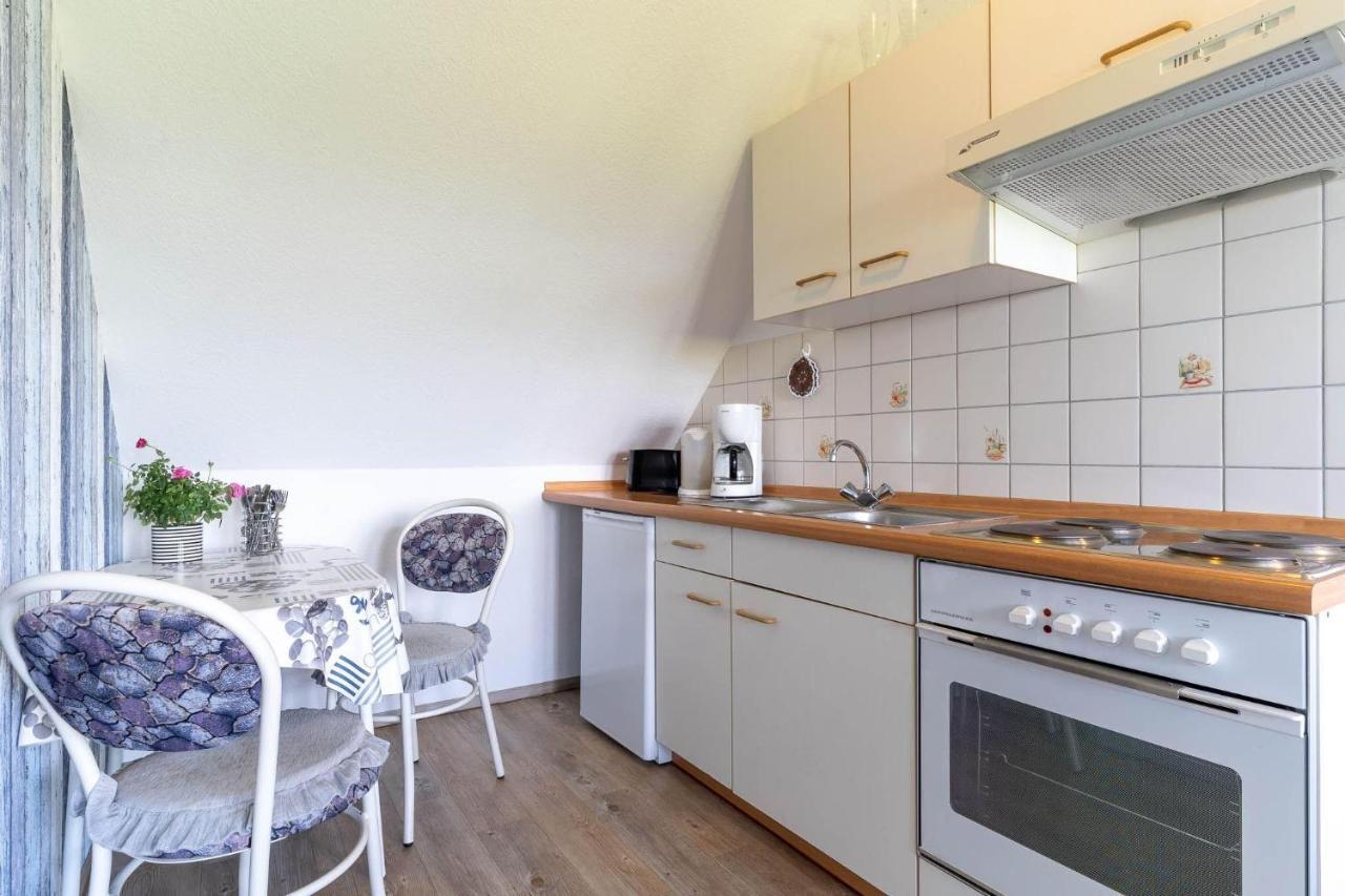 Appartamento Bi-Uns-To-Hus Tönning Esterno foto