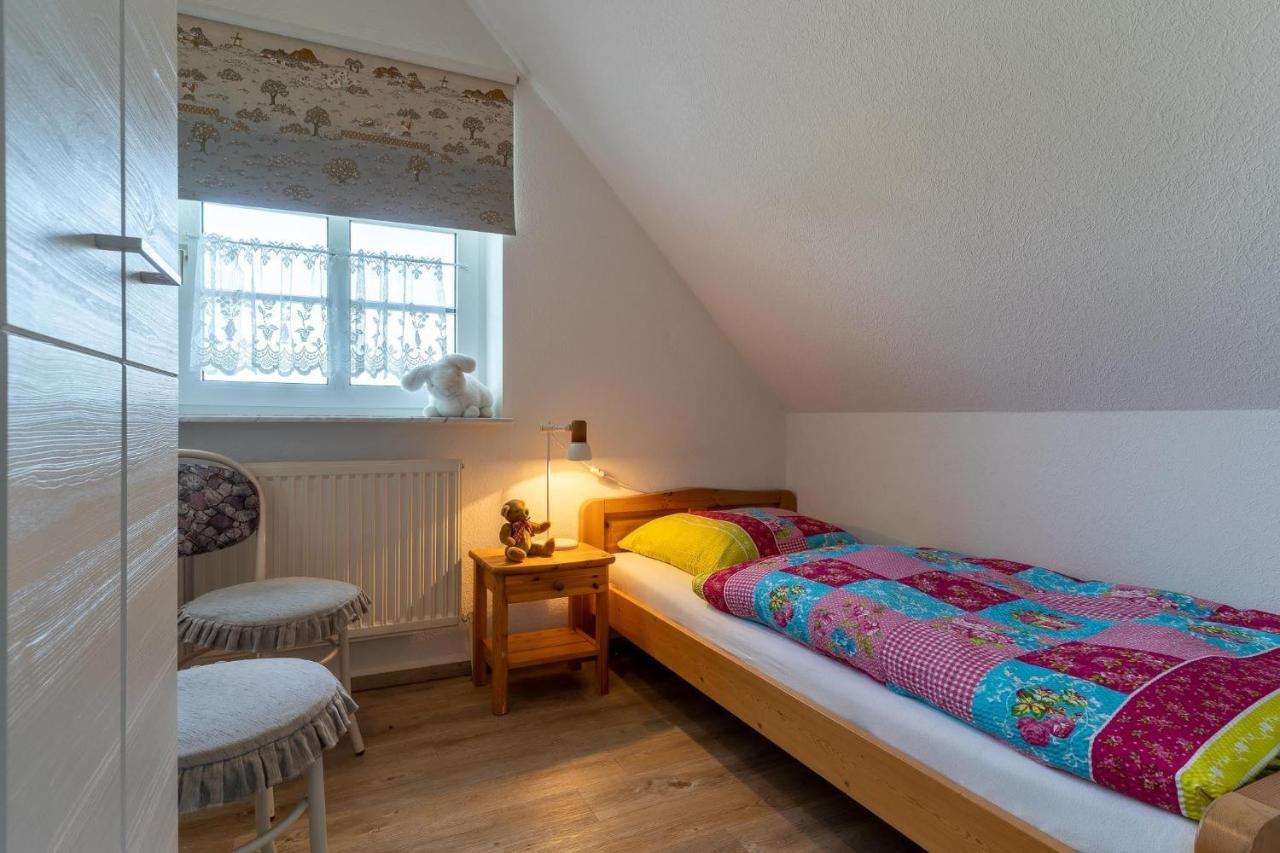 Appartamento Bi-Uns-To-Hus Tönning Esterno foto
